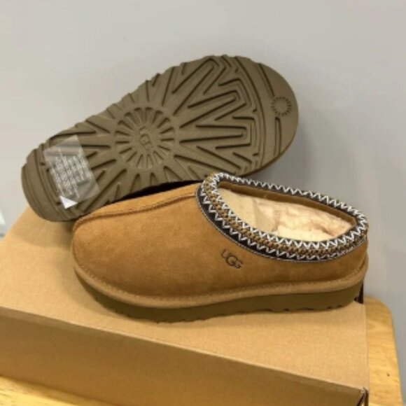 UGG Tasman Slippers chestnut - Picture 8 of 9